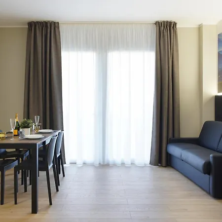 Piazza Camerlata Apartment *