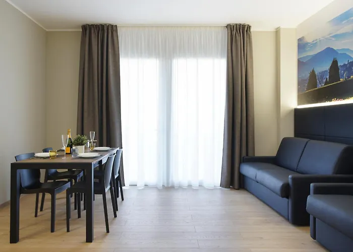 Piazza Camerlata Apartment *